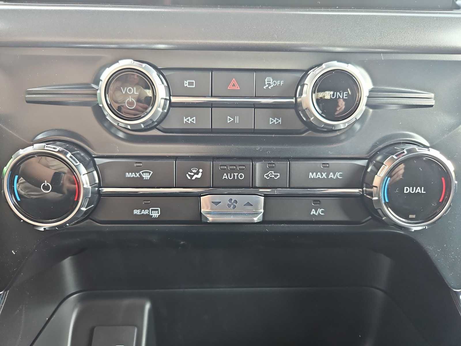 New 2026 Antimatter Blue Metallic Ford XLT image 19