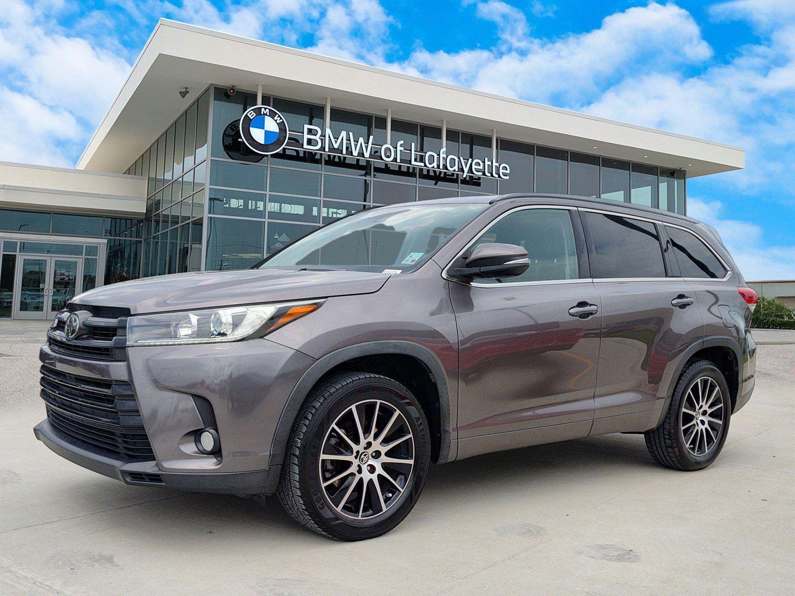 2017 Toyota Highlander SE