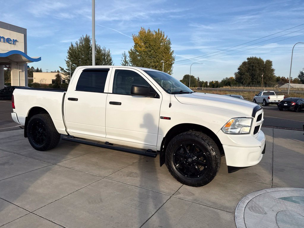 Used 2016 RAM Ram 1500 Pickup Tradesman with VIN 1C6RR7KM9GS326052 for sale in College Place, WA