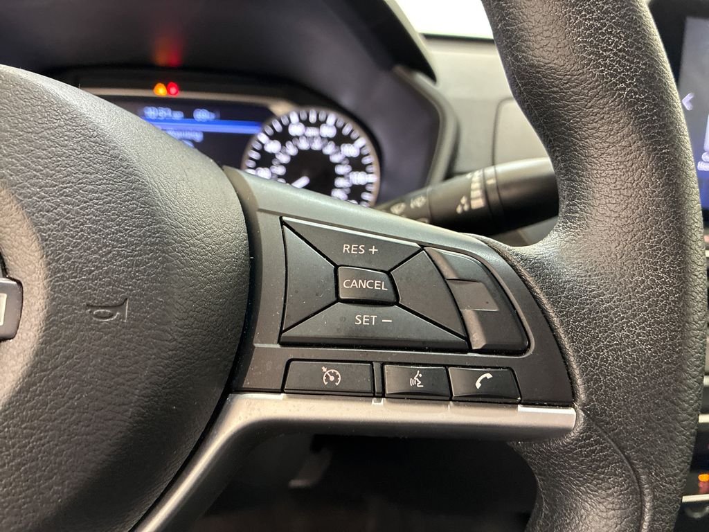 Used 2024 Silver Nissan 2.5 SV image 22