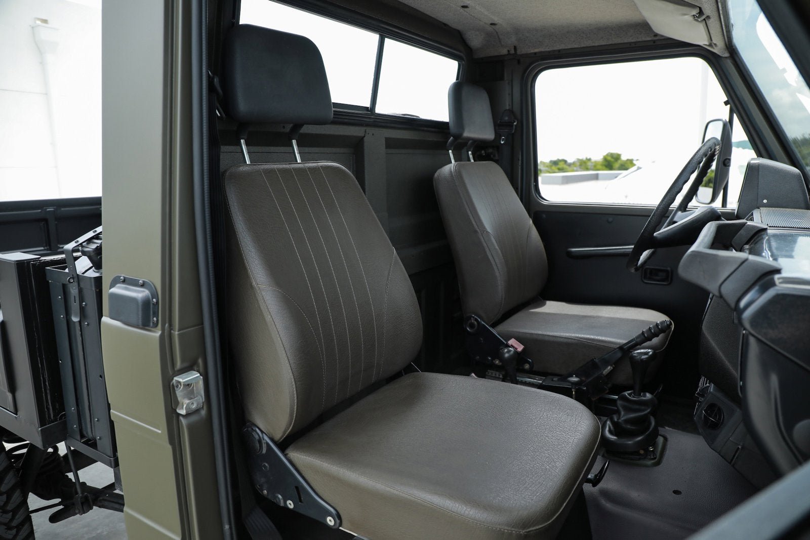 Used 1994 Green Mercedes-Benz  image 12