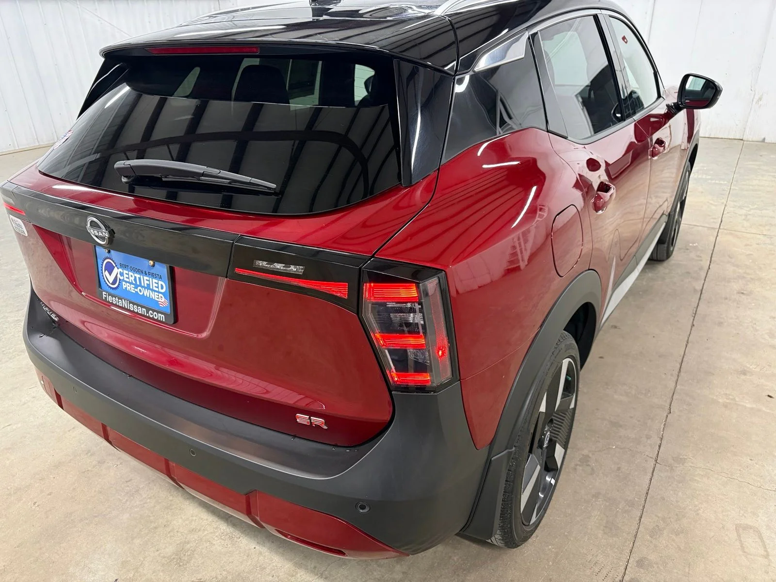 Used 2025 Red Nissan SR image 8