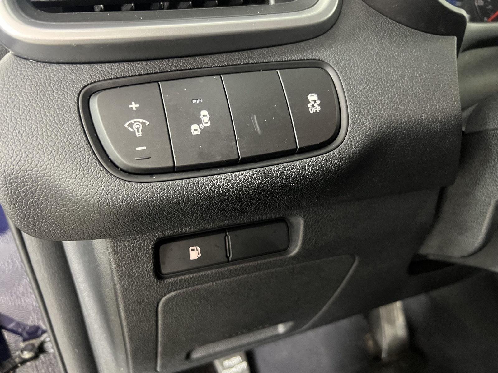 Used 2019 Imperial Blue Kia S V6 image 33