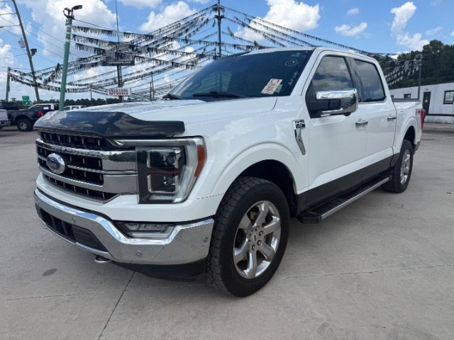 Used 2021 White Ford LARIAT image 1