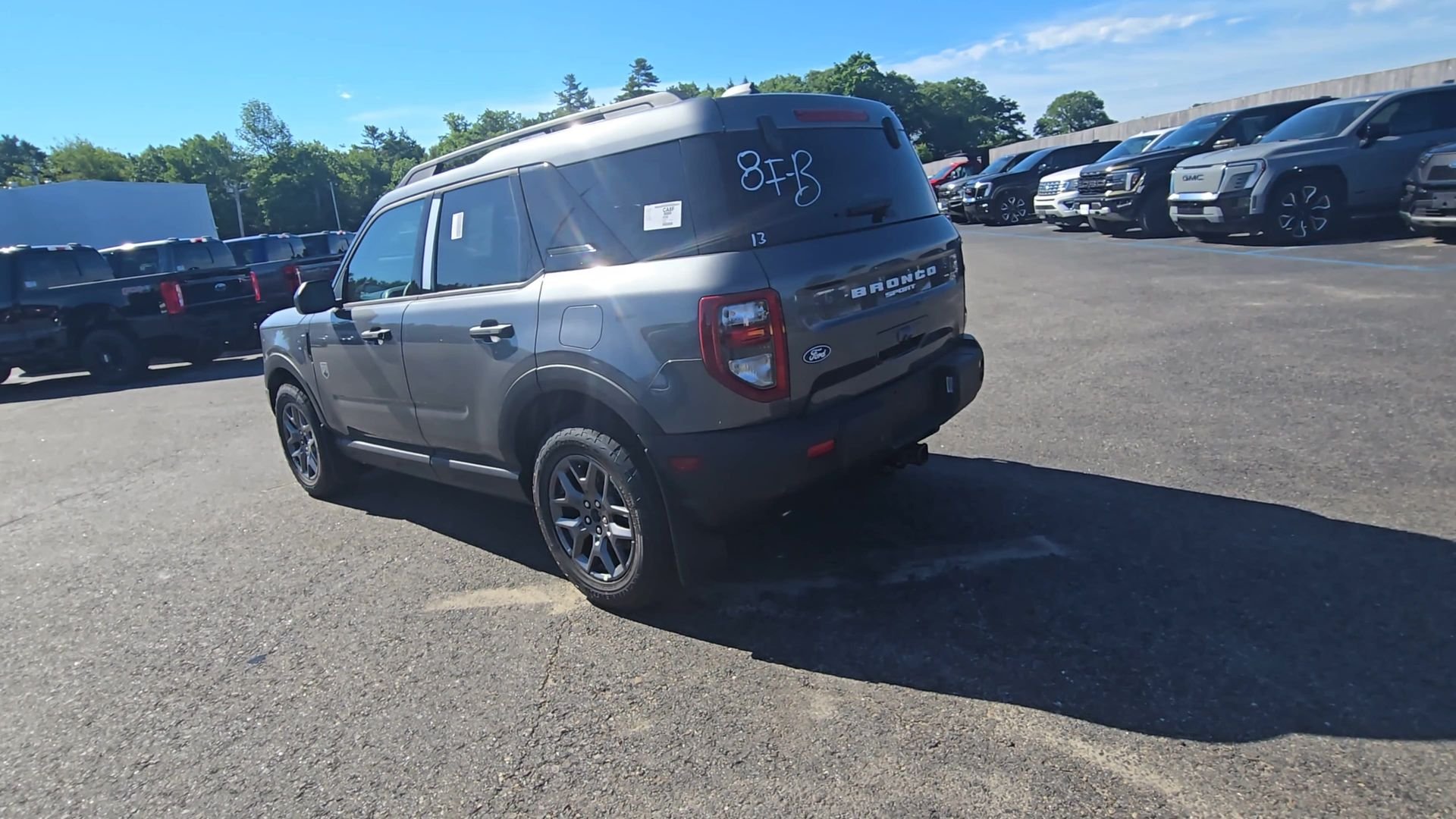 New 2026 Carbonized Gray Metallic Ford Big Bend® image 17