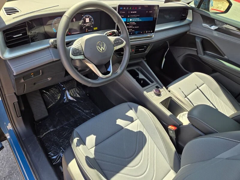 New 2026 Blue Volkswagen 2.0T SE image 9