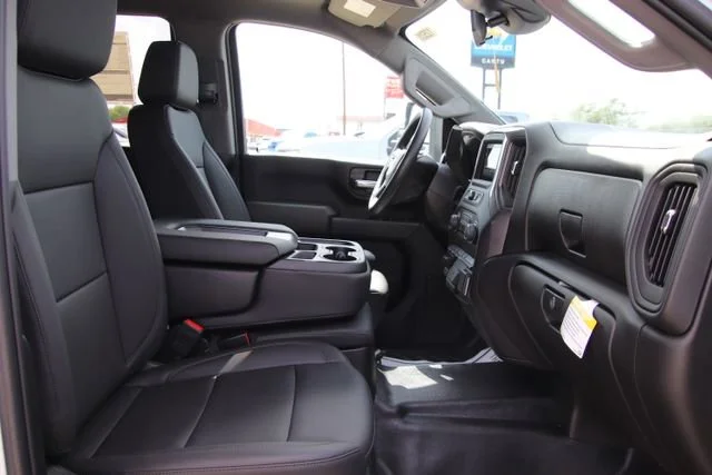 New 2025 Summit White Chevrolet Work Truck image 22