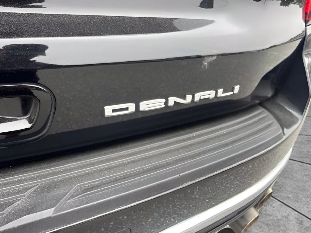 Used 2021 Black GMC Denali image 35