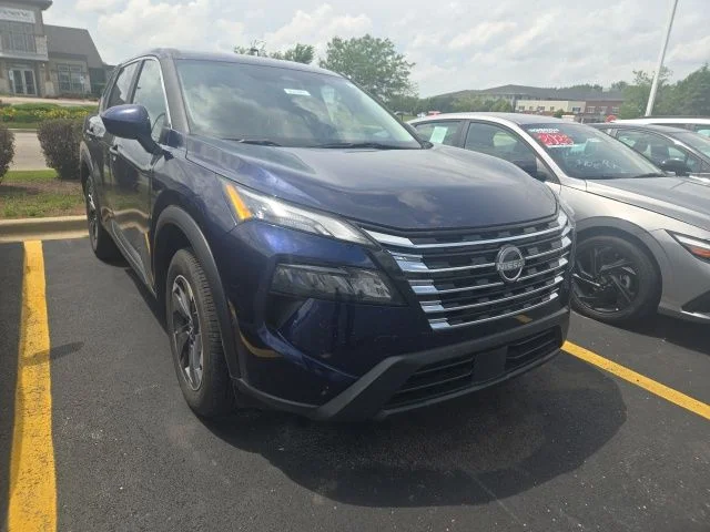 Used 2025 Blue Nissan SV image 1