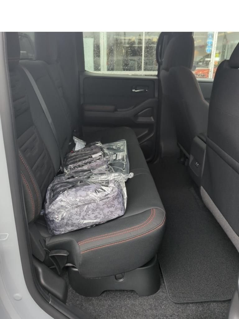 2025 Nissan Frontier PRO-4X - Photo 22