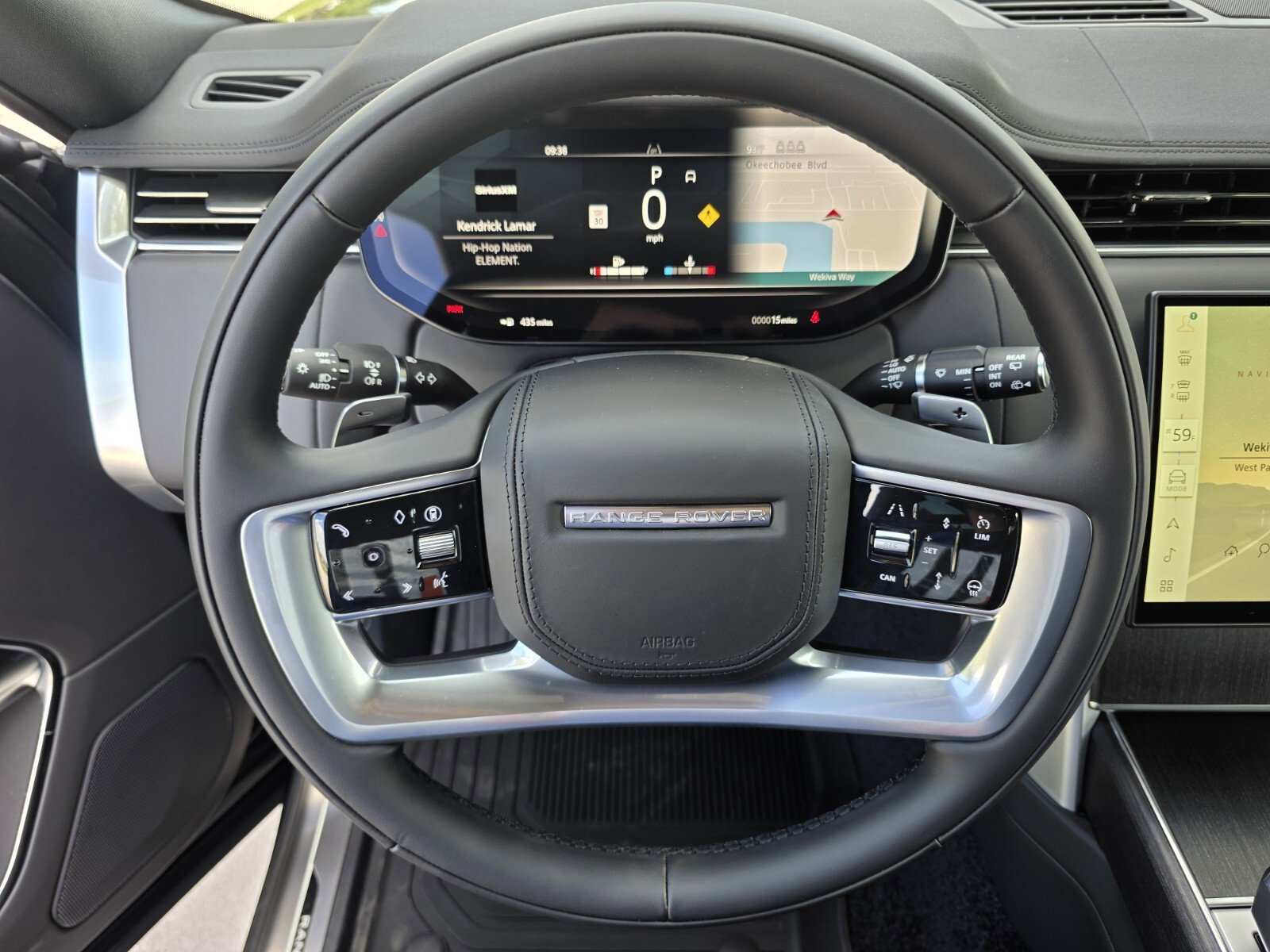 New 2026 Santorini Black Land Rover SE image 16