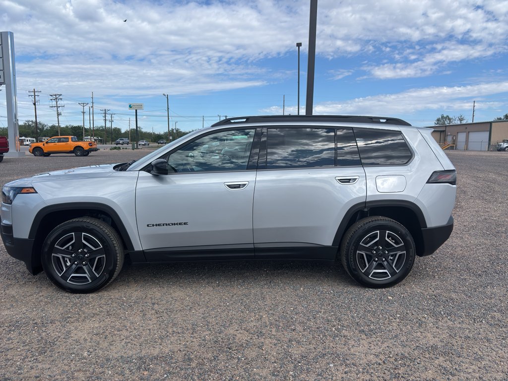 New 2026 Silver Zynith Clear-Coat Exterior Paint Jeep Limited image 8