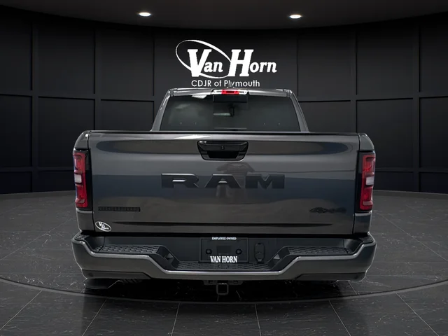 New 2026 Granite Crystal Metallic Clearcoat RAM Big Horn/Lone Star image 6