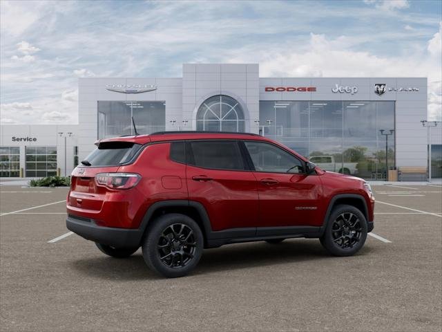 New 2026 Red Hot Pearl-Coat Exterior Paint Jeep Latitude image 30