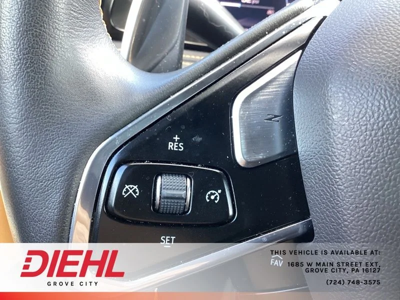 Used 2020 Orange Chevrolet Stingray image 18