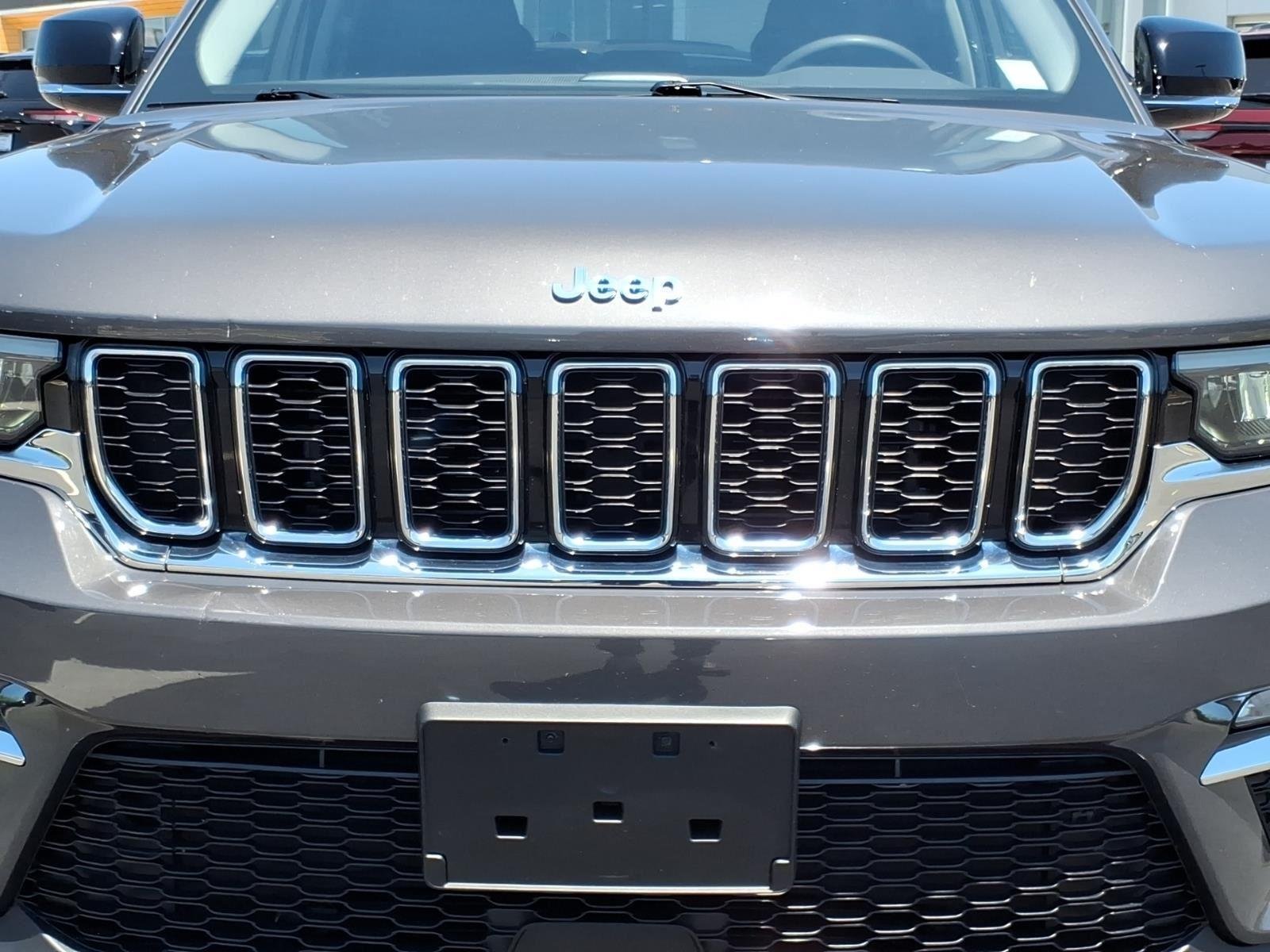 Used 2022 Baltic Gray Metallic Clearcoat Jeep BASE image 14