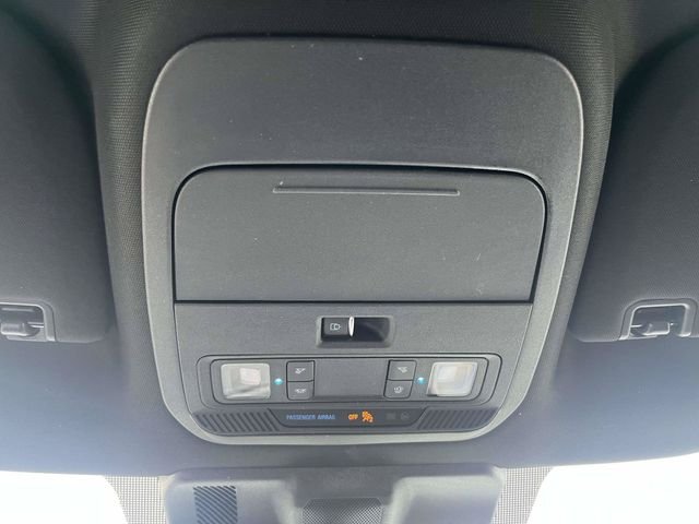 Used 2023 White Ford XLT image 29