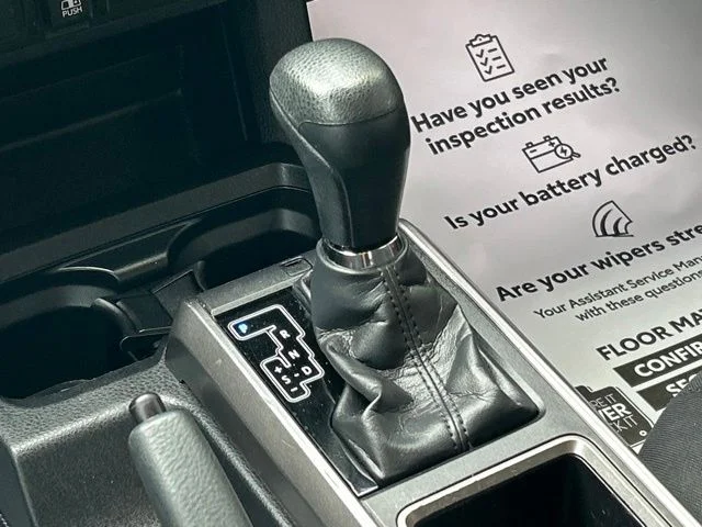 Used 2022 White Toyota SR5 image 49