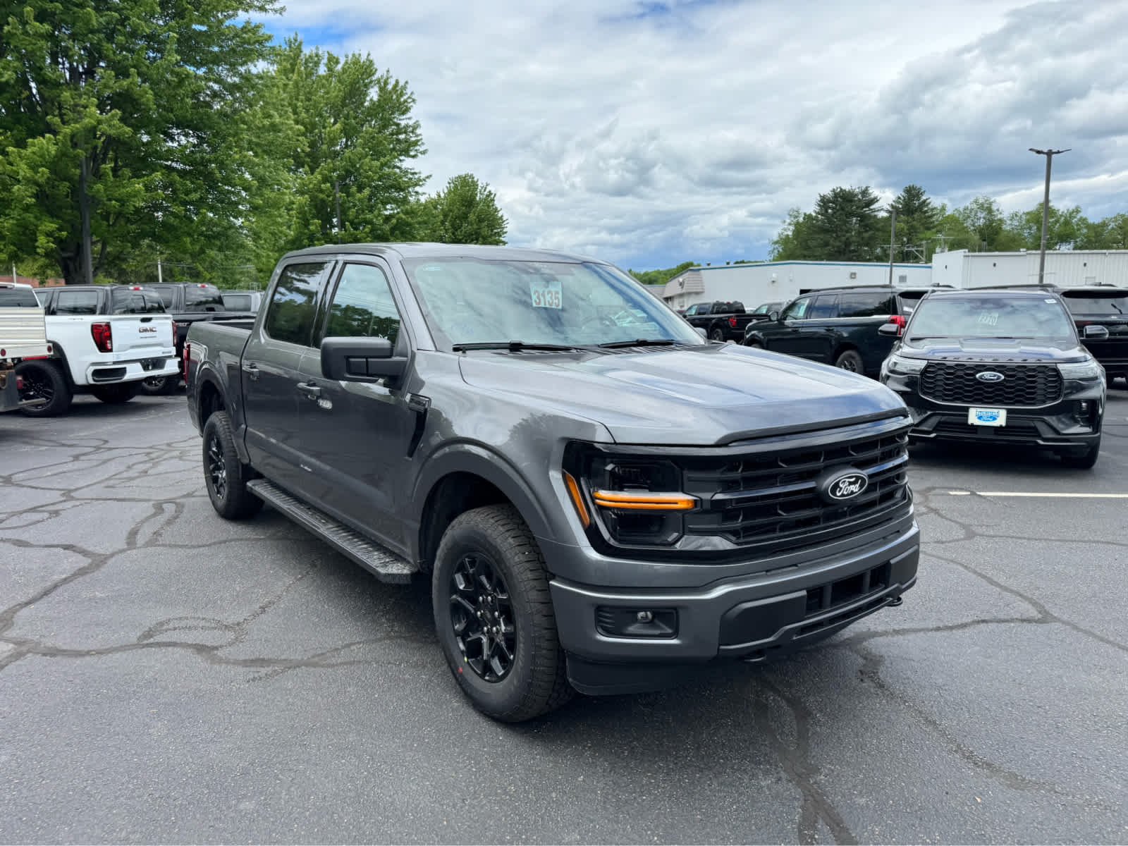 New 2026 Carbonized Gray Metallic Ford XLT image 8