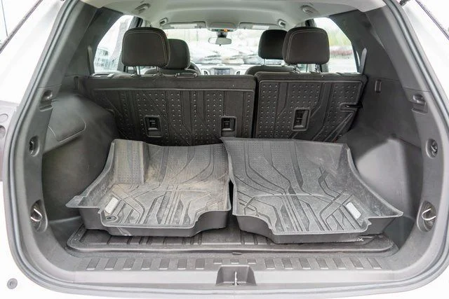 Used 2024 White Chevrolet LS image 11
