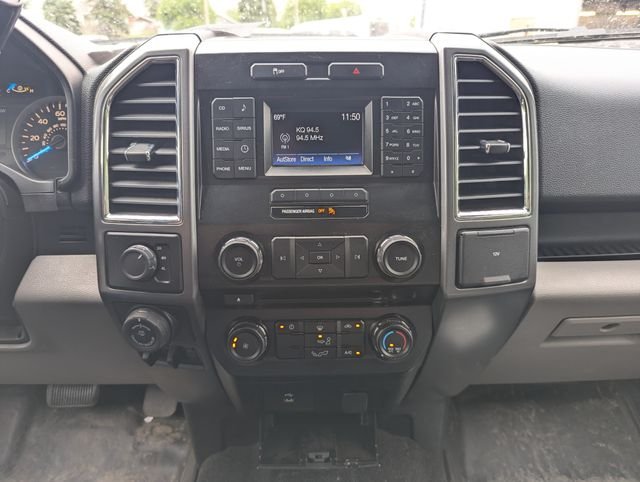 Used 2016 White Ford XLT image 4