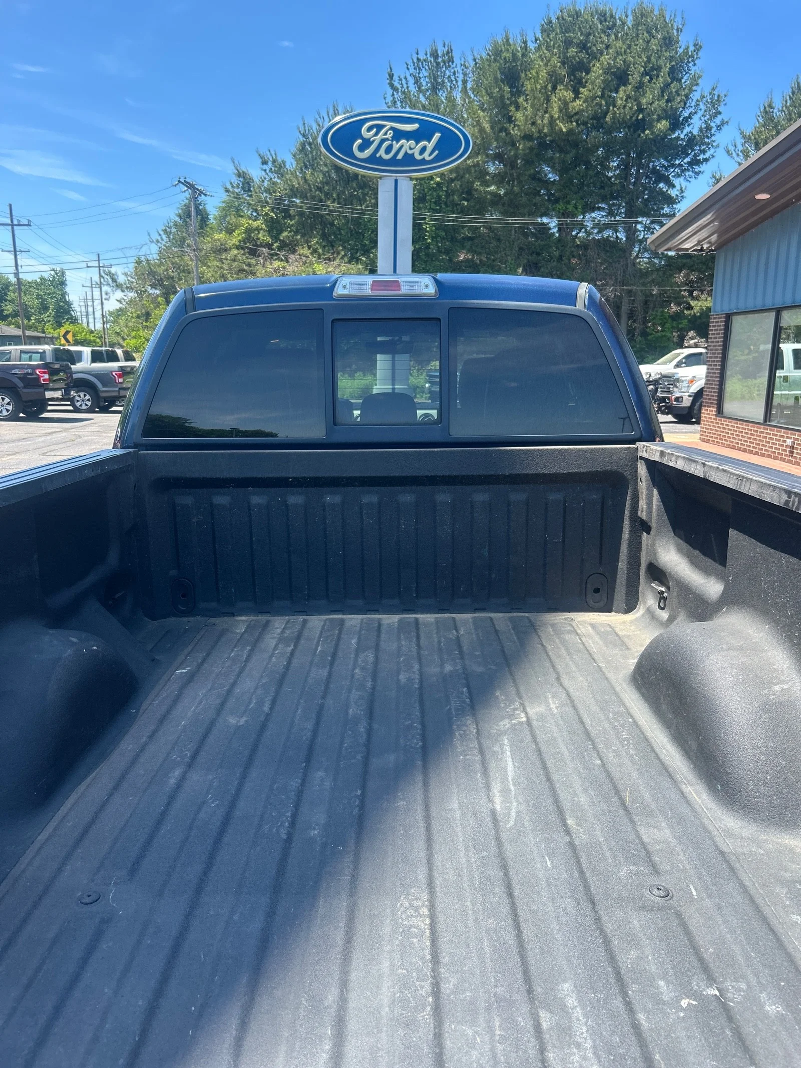 Used 2013 Blue Ford Lariat image 8