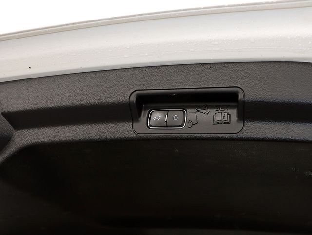 Used 2022 Star White Ford XLT image 31