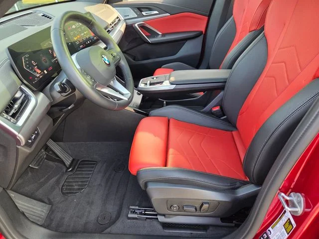 Used 2025 Red BMW xDrive28i image 14