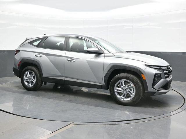 New 2026 Silver Hyundai SE AWD image 7