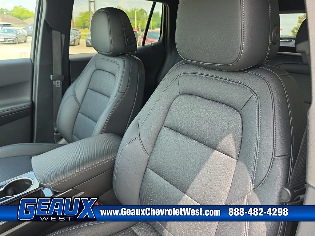 Used 2026 Black Chevrolet LT image 30