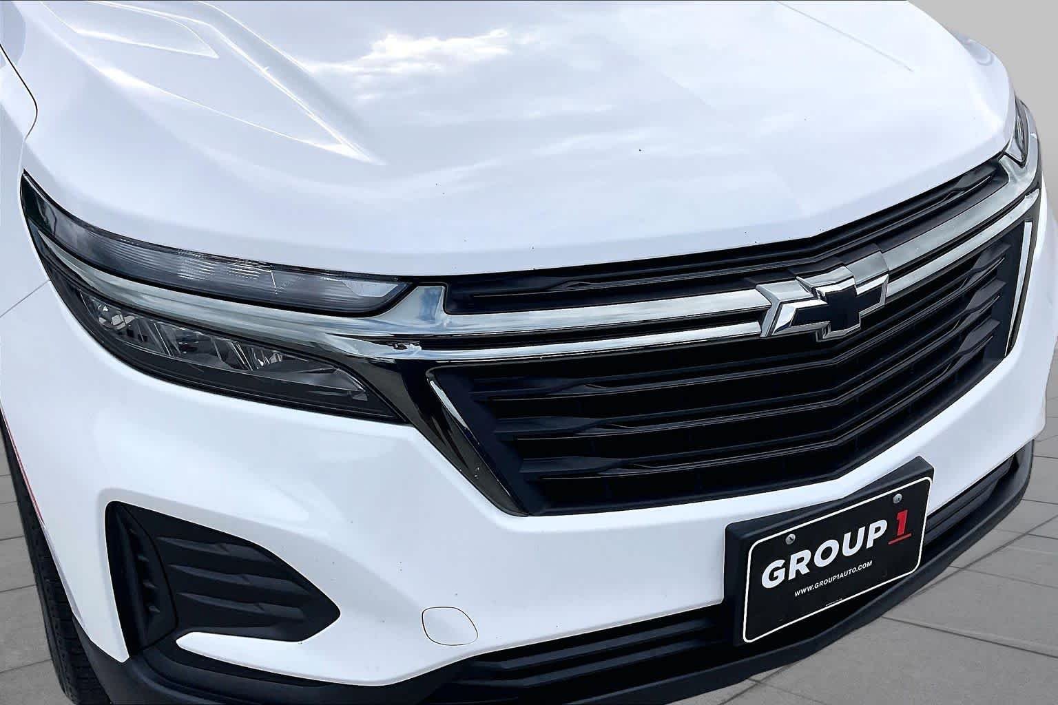 Used 2024 Summit White Chevrolet LS image 30