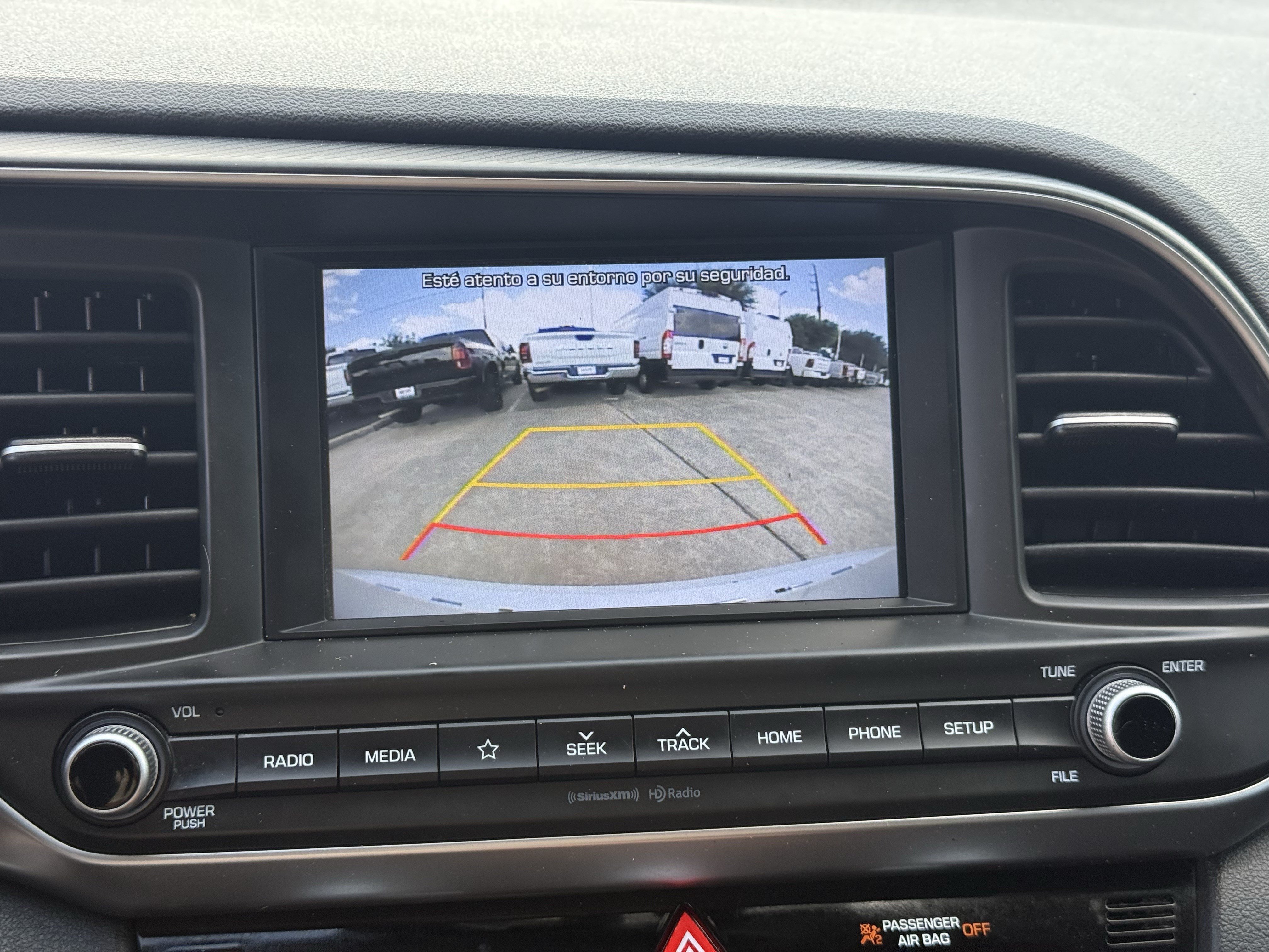 Used 2020 Quartz White Pearl Hyundai Value Edition image 21
