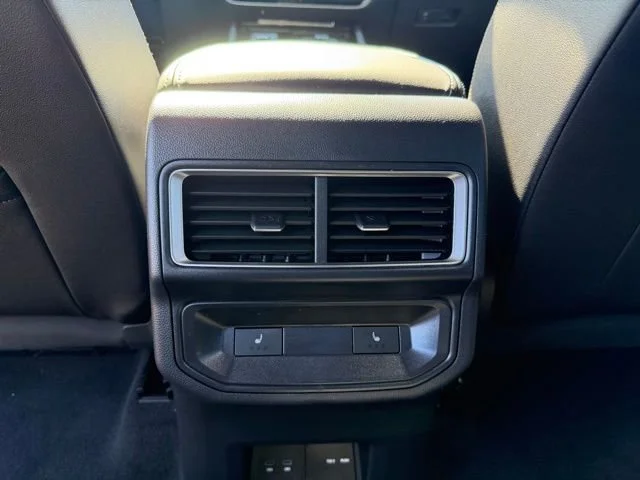 2026 Volkswagen Atlas Cross Sport SEL Premium R-LINE - Photo 8