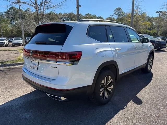 2026 Volkswagen Atlas SE - Photo 6