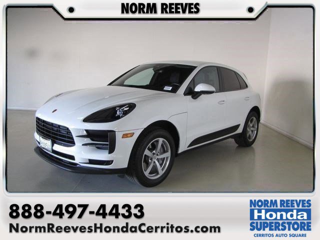2021 Porsche Macan -'s photo