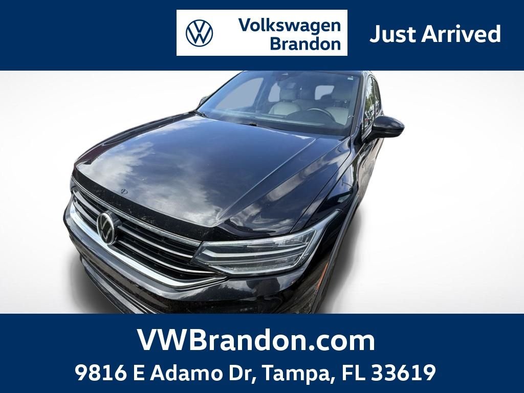 Certified Used 2022 Black Volkswagen 2.0T SE R-Line Black image 1