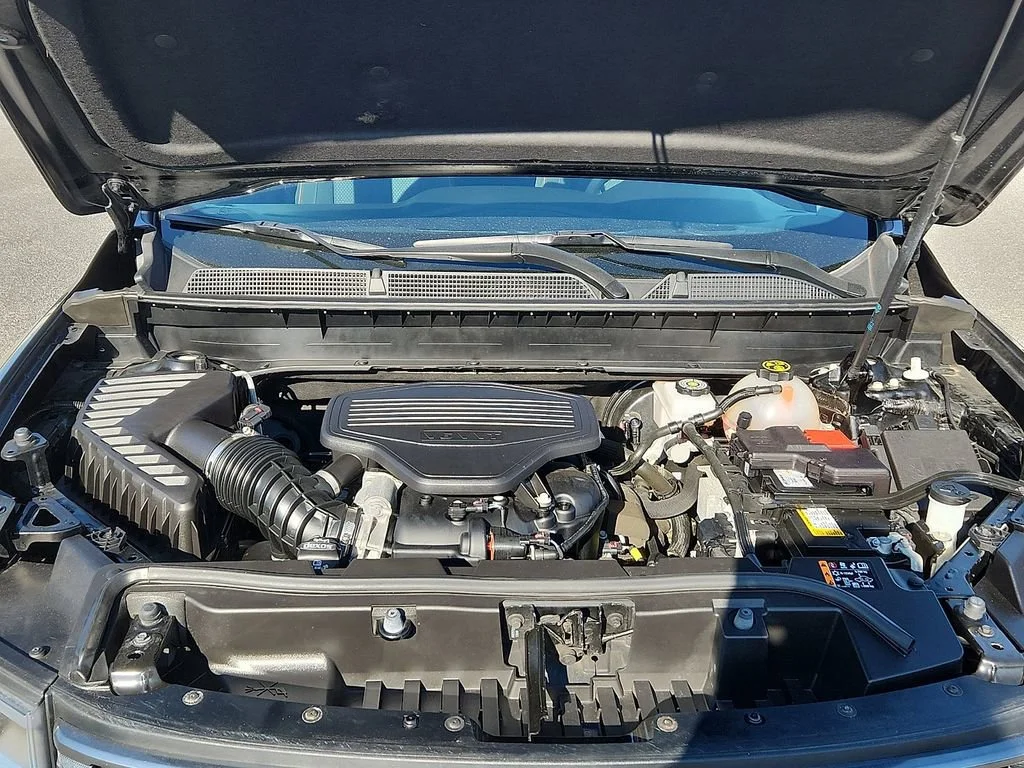 2023 GMC Acadia AT4 - Photo 28