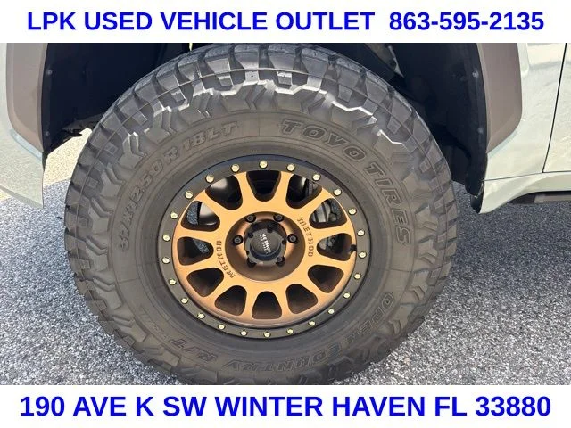 Used 2024  Toyota SR5 image 11