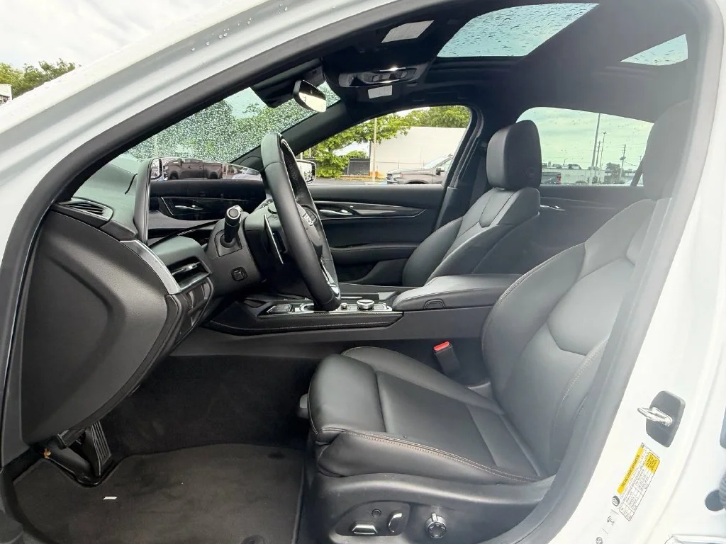Used 2025 Summit White Cadillac Sport image 9