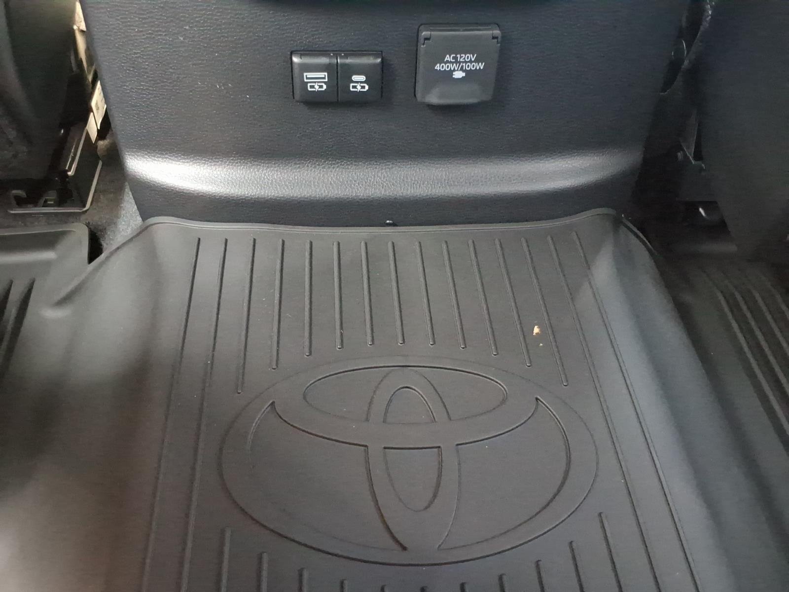 New 2026 Magnetic Gray Metallic Toyota SR5 image 27