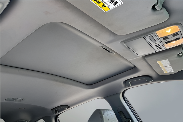 Used 2020  Honda Touring image 24