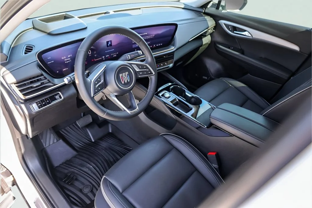 Used 2024 White Frost Tricoat Buick Avenir image 12
