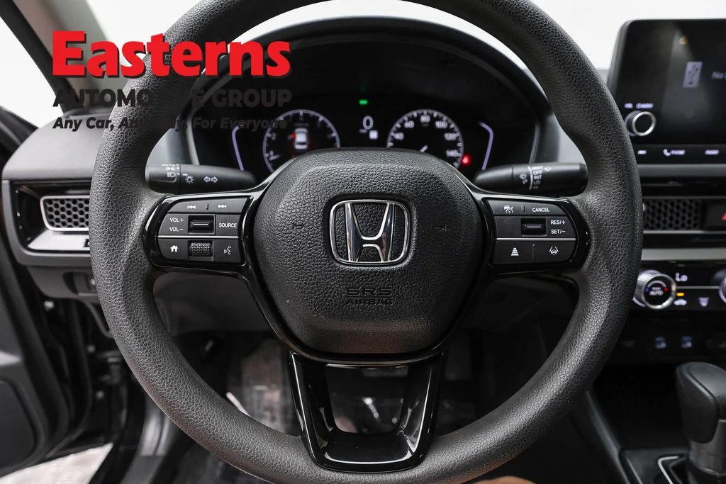Used 2026 Black Honda LX image 10