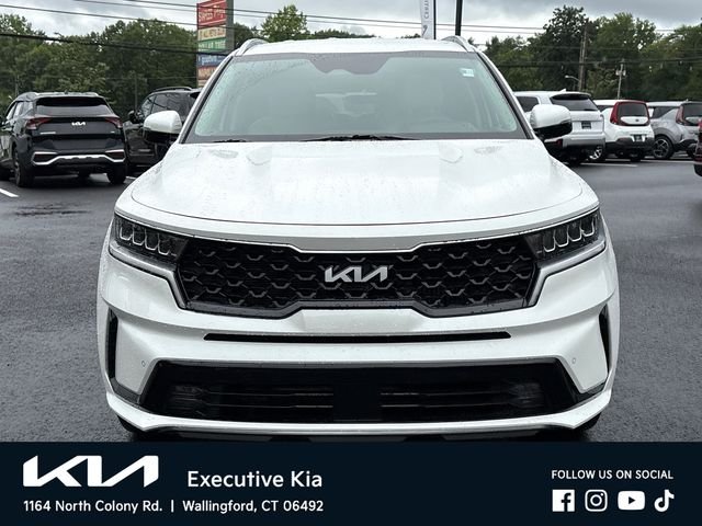 Used 2023 White Kia EX image 6