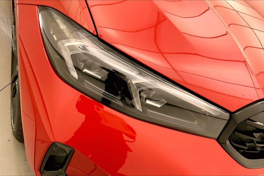 Used 2023 Melbourne Red Metallic BMW  image 27