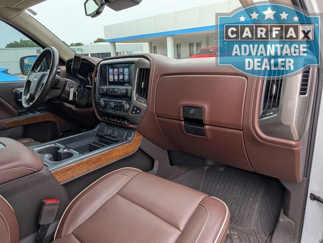 Used 2018 IRIDESCENT PEARL TRICOAT Chevrolet High Country image 27