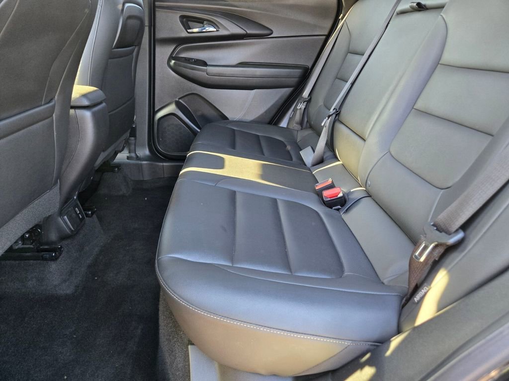 Used 2023 Mosaic Black Metallic Chevrolet ACTIV image 11