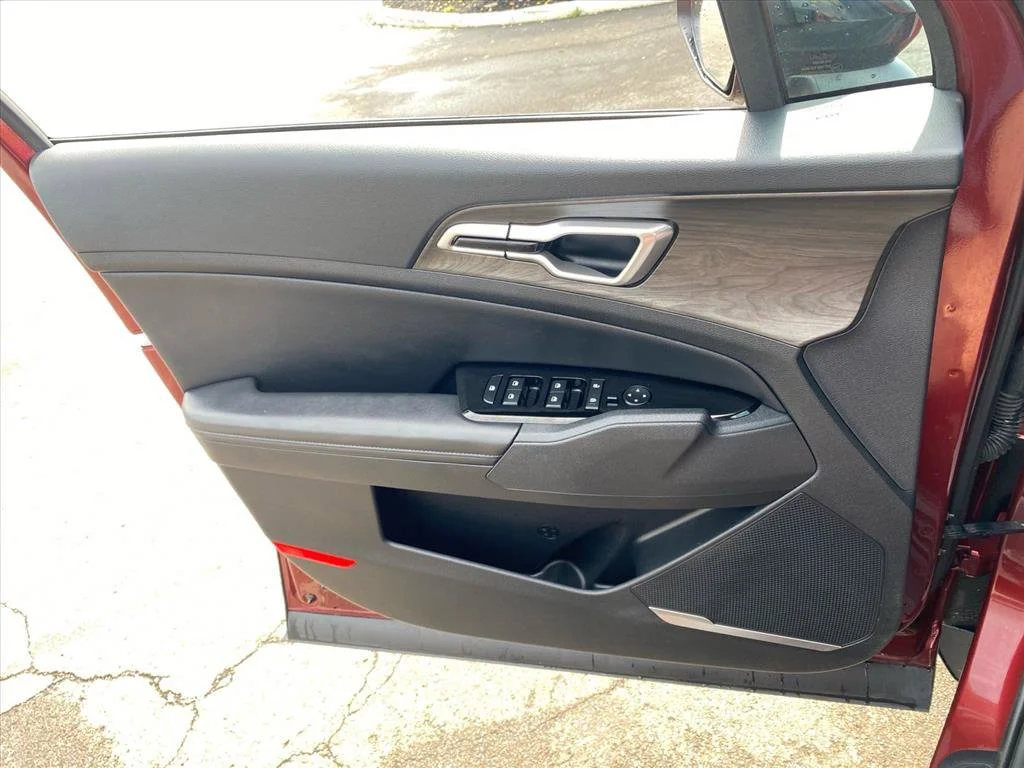 Certified Used 2024 Dawning Red Kia X-Line image 24