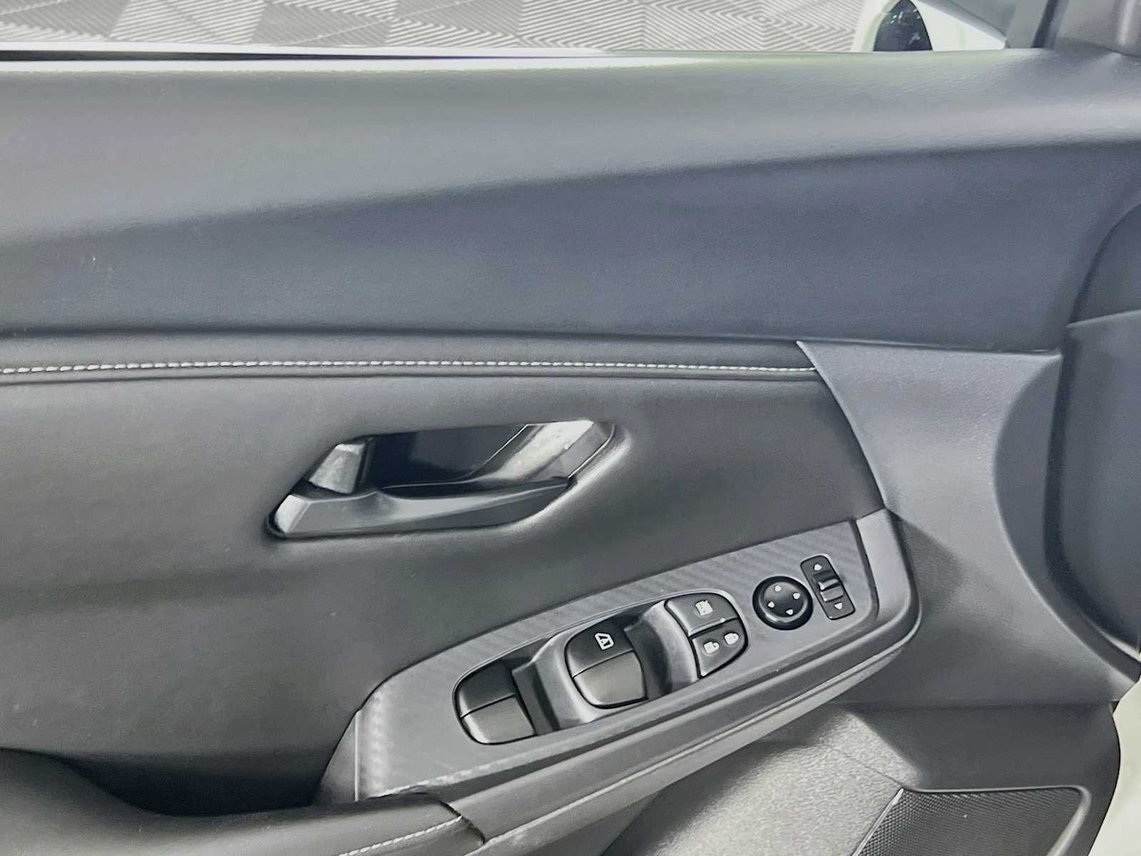 Used 2025 Fresh Powder Nissan S image 17