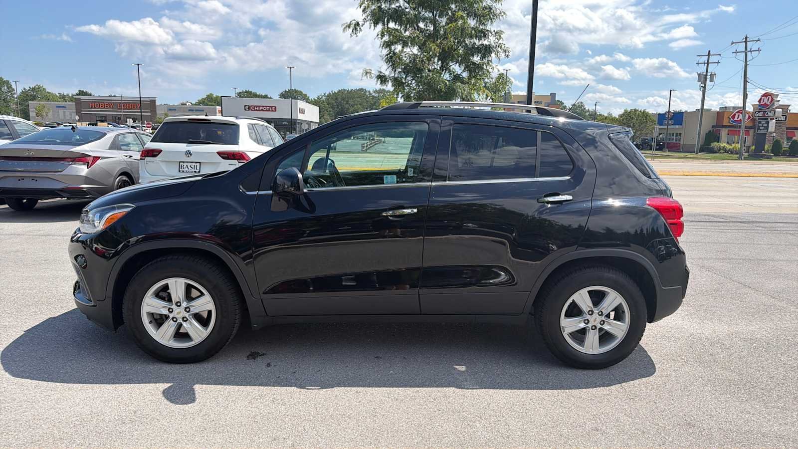 Used 2020 Mosaic Black Metallic Chevrolet LT image 3